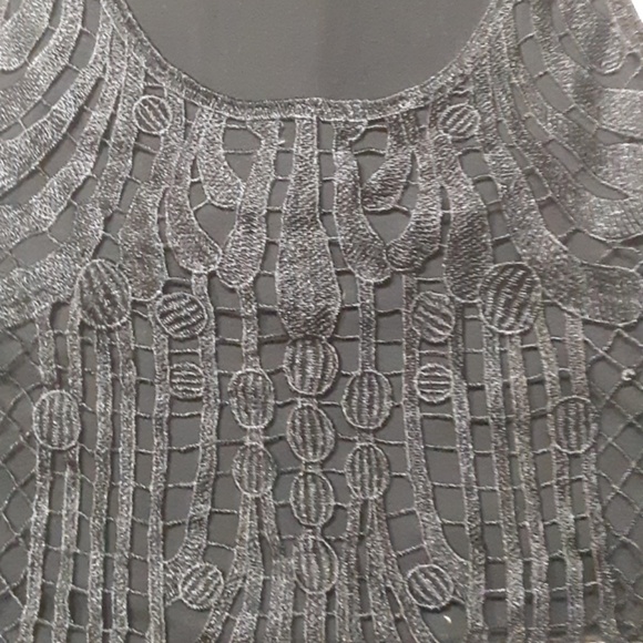 Express womans tank - Picture 4 of 7